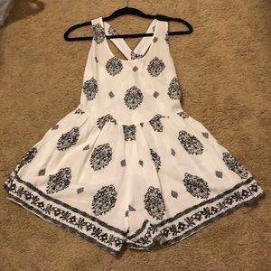 Forever 21 flowy romper